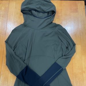 Lululemon slim fit Nulu hoody